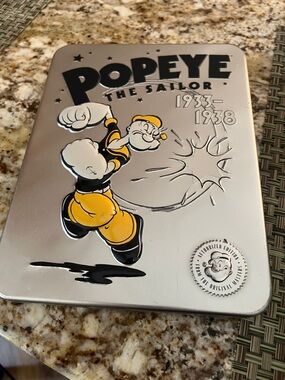 Warner Bros. Popeye Tin with Black and Yellow Accents